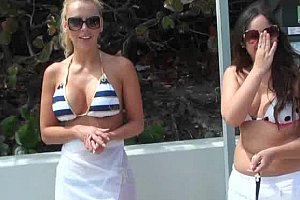 Freecd抄底走光裙底福利 Porn