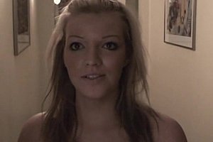 美女尿急夹腿vk Porn