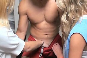 欧美绿奴通话在线网址 Porn