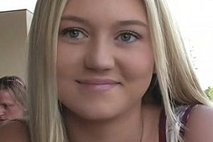 Jizzz日本强奸 Porn